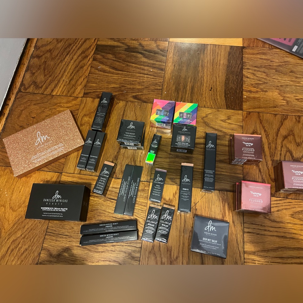 SEVERAL DANESSA MYRICKS MAKEUP PRODUCTS